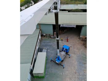 xe-nang-nguoi-3.jpg